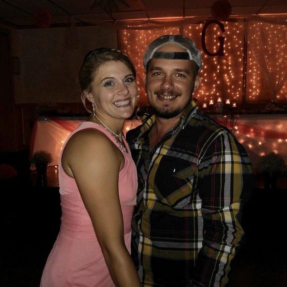 Meet your Posher, Michelle - Picture 1 of 1